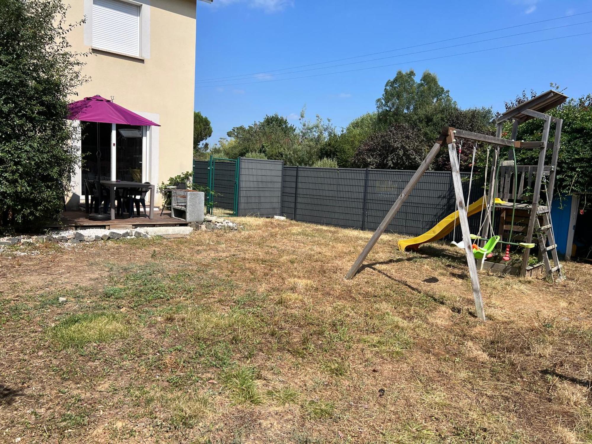La Maison Ensoleillee Berat Екстериор снимка